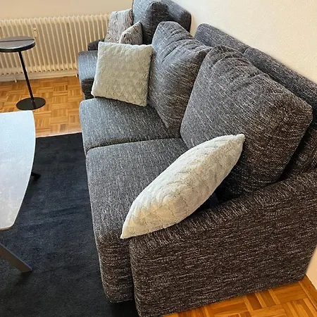 Deutz Apartament *